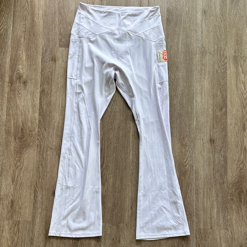 NWT Free‎ People Movement Mountain Blazing Pocket Flare Leggings Rose Quartz XL